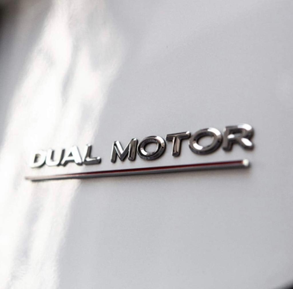 Tesla DUAL MOTOR Emblem