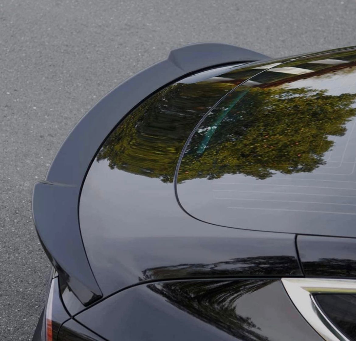 Sport Tesla Model 3 spoiler